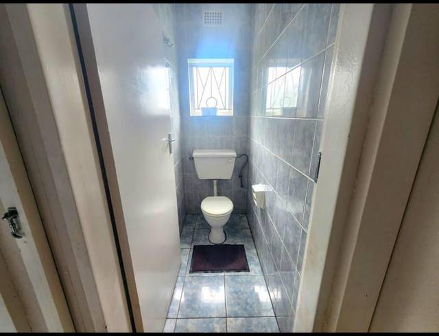 3 BEDROOM FREESTANDING TO LET IN VANROVA